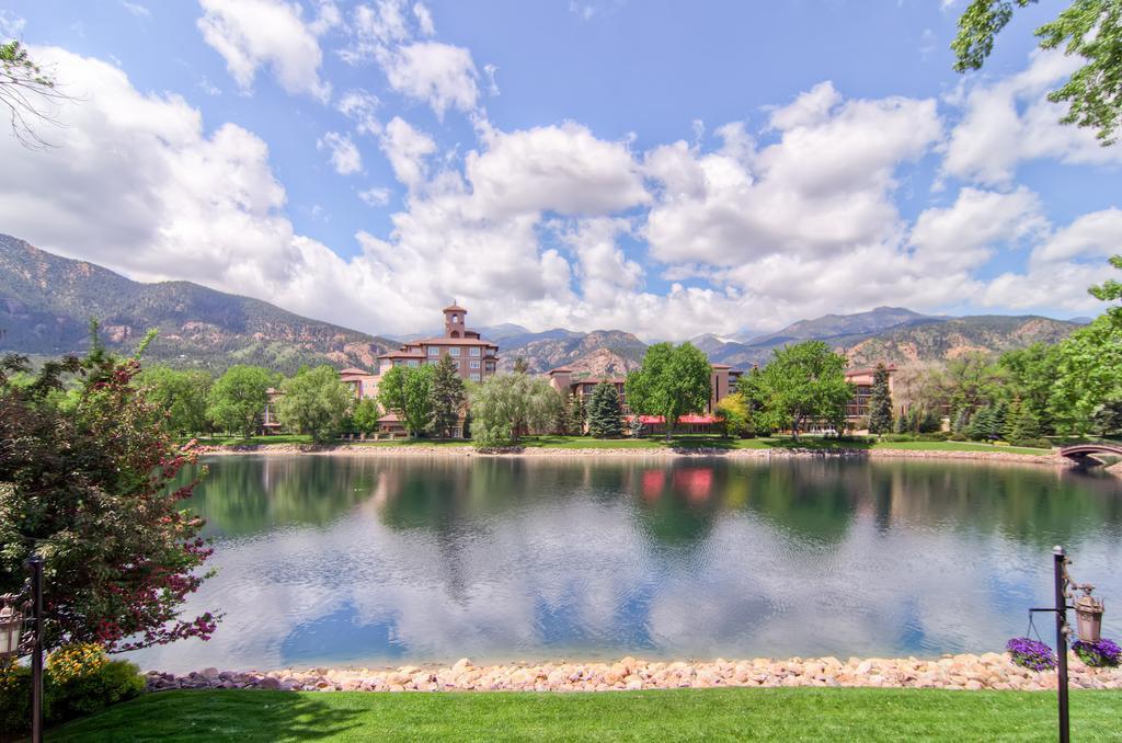Готель The Broadmoor Колорадо-Спрінгз Екстер'єр фото